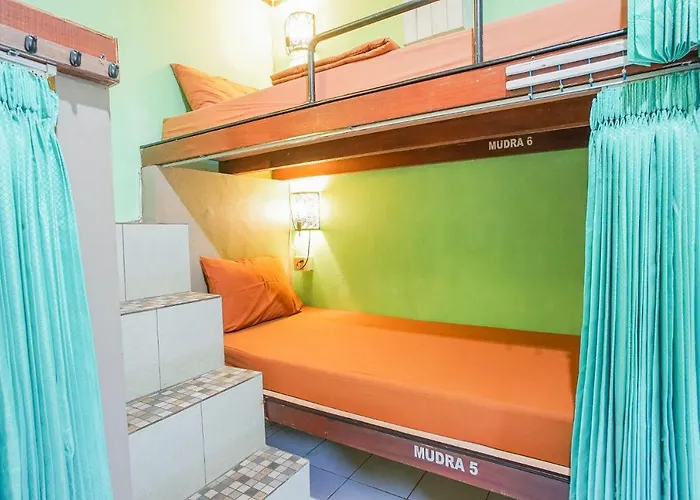 Padi-padi & Bar Hostel Ubud